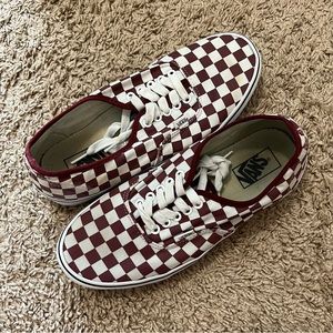 Checkered White and Maroon Vans Unisex mens 9.5 Women's 11